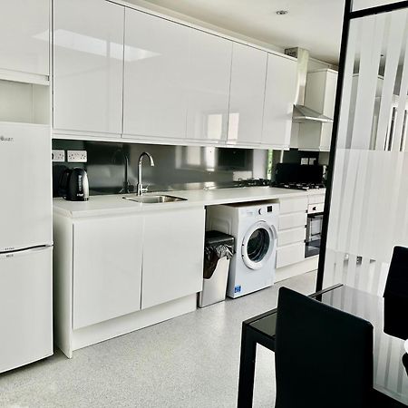 Apartament Westferry Two Londyn Zewnętrze zdjęcie