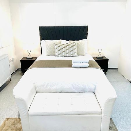 Apartament Westferry Two Londyn Zewnętrze zdjęcie