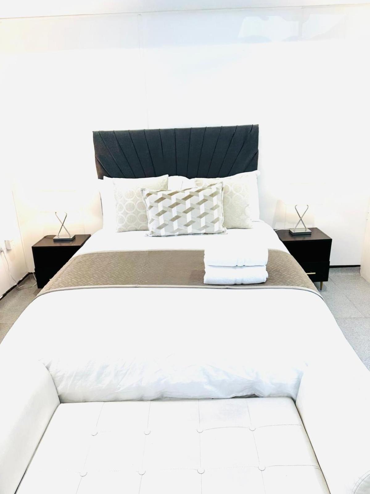 Apartament Westferry Two Londyn Zewnętrze zdjęcie